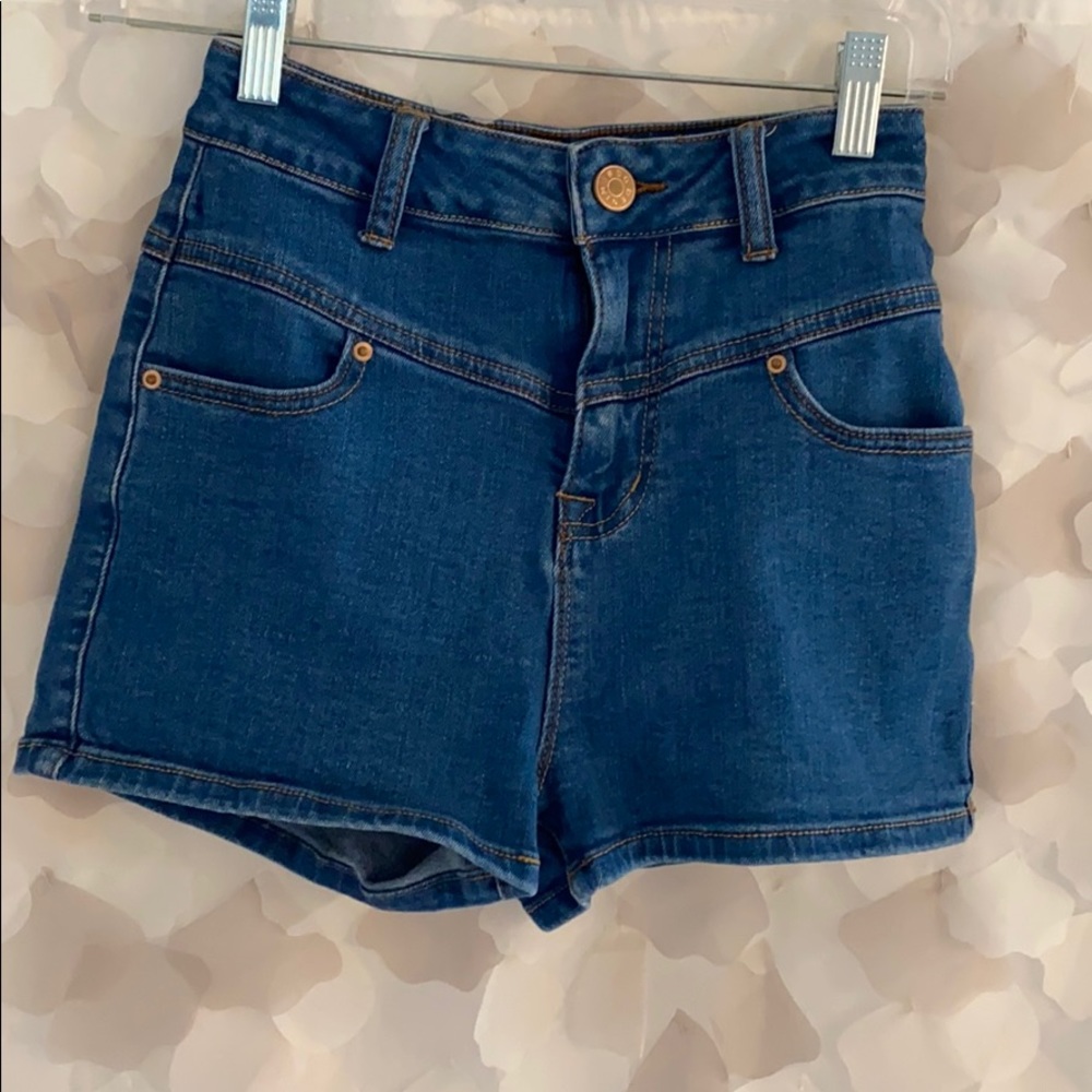 Urban Outfitters Mid/High Rise Shorts